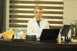 دکتر ناصر یزدی