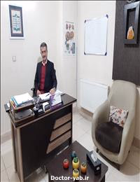 دکتر علی شریفی