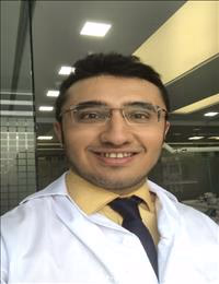 دکتر احسان صادقی
