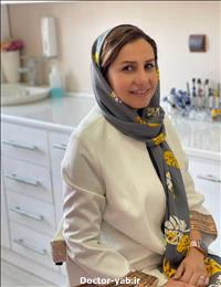 دکتر یاسمن صادقی