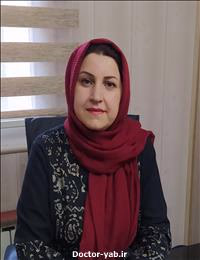 زهرا نادری