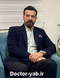 کاوه شکرگزار