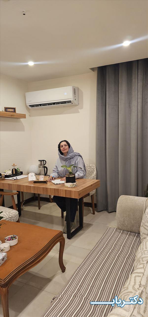 نمونه کار مهرنگ دوائی مرکزی